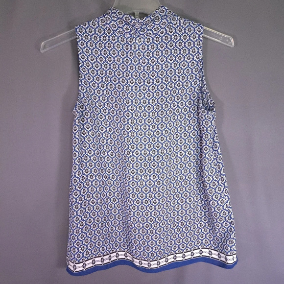 Max Studio Sleeveless Blouse V Neck Size Small - Picture 4 of 7